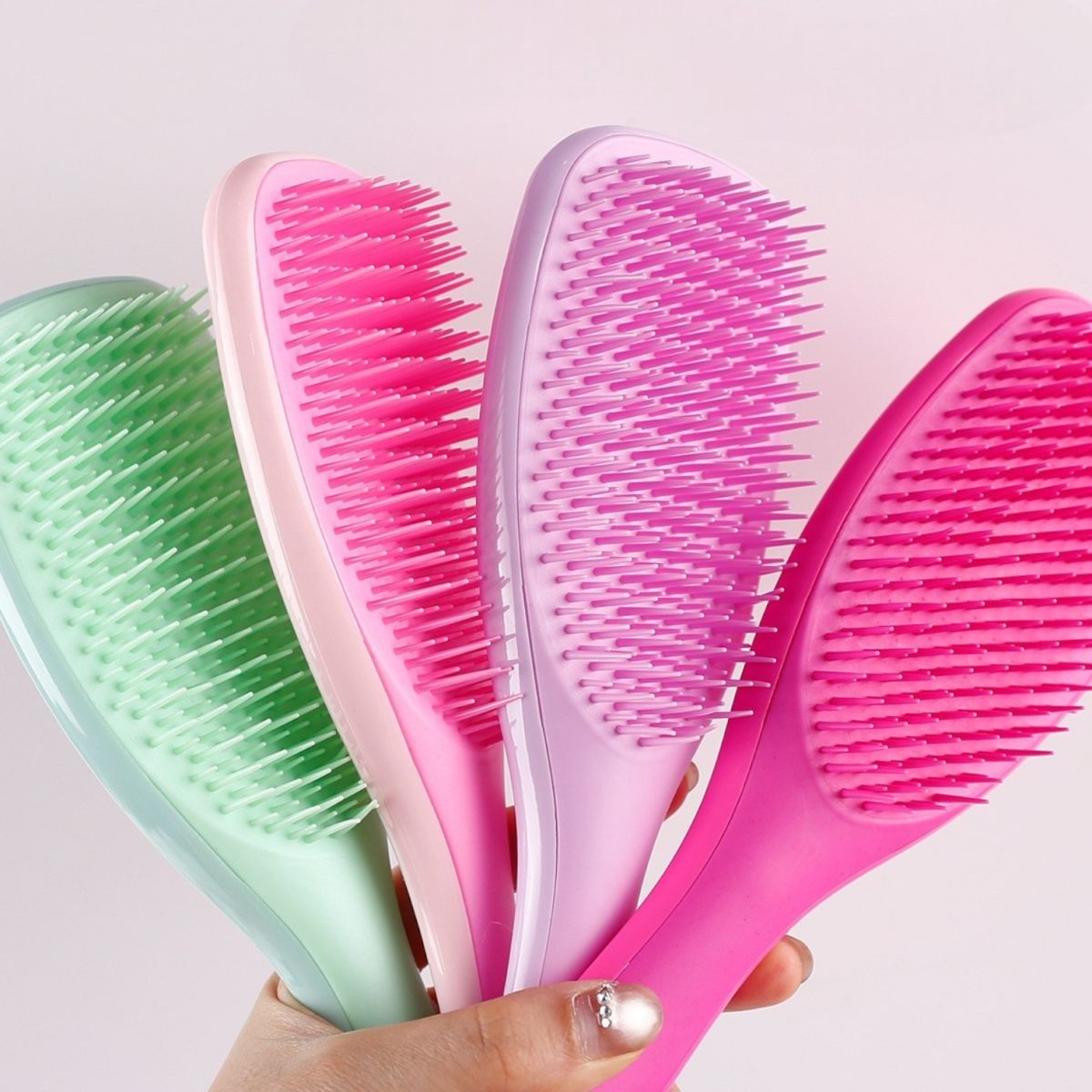 Perie de Păr 20cm din Plastic, Peri Flexibili Antirupere, Diferite Culori Engros