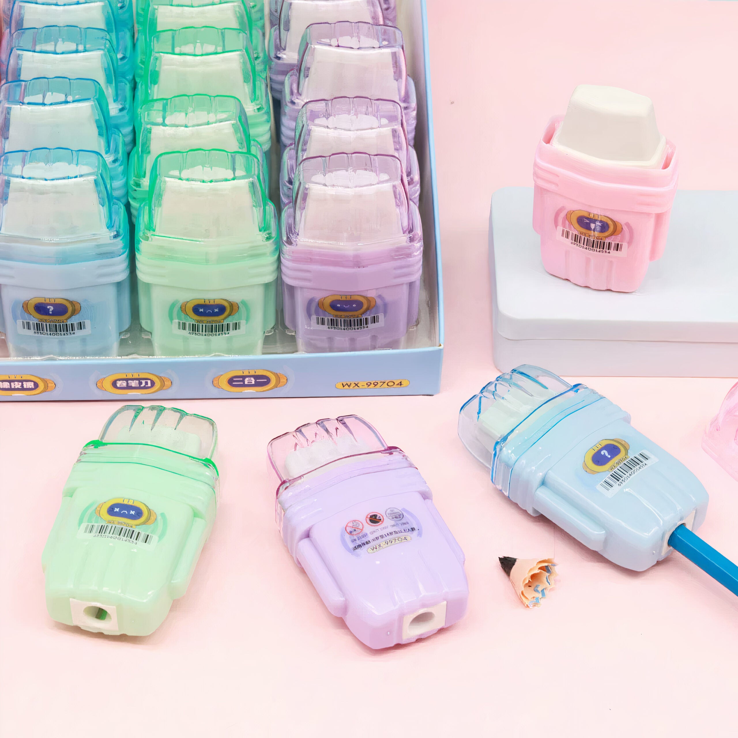 Ascutitori Colorate 24/Set, cu Guma de Sters, Forma Robot, 9 cm Engros