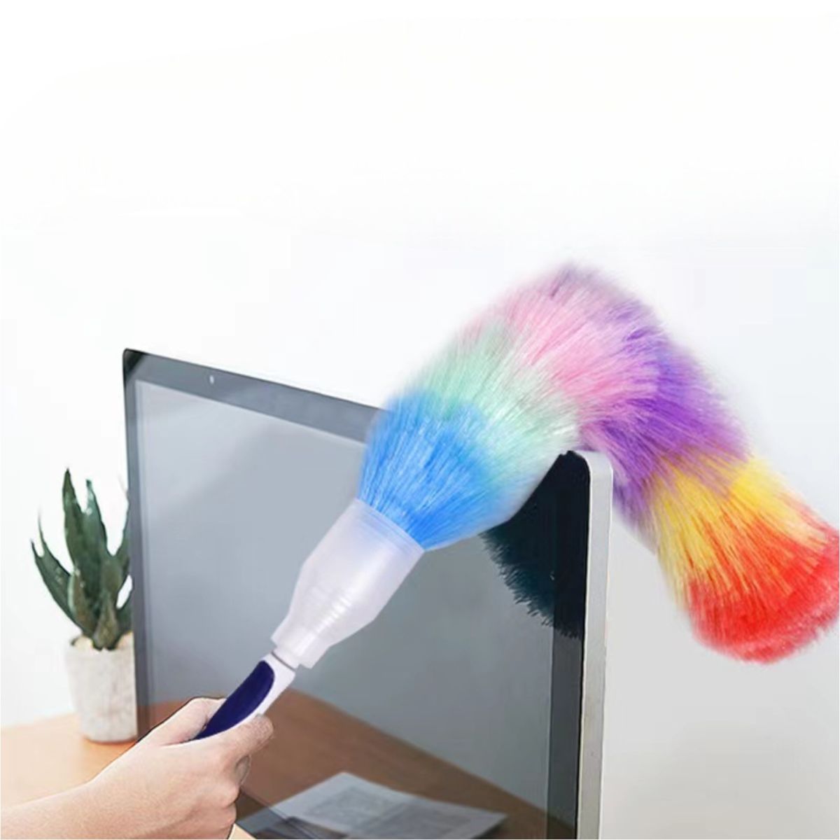 Pamatuf pentru Praf 62cm Multicolor, cu Carcasa Protectoare Retractabila din Plastic Engros