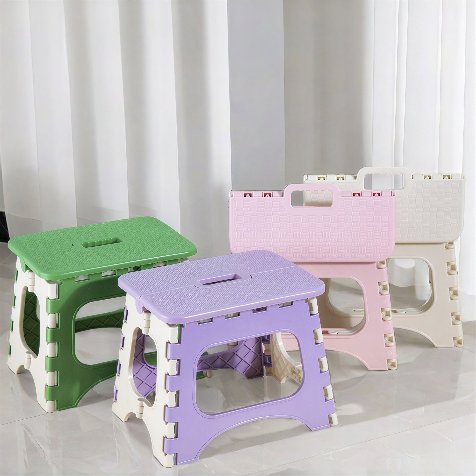 Scăunel Pliabil din Plastic 22.5x23.5x29cm, cu Mâner Diferite Culori Engros
