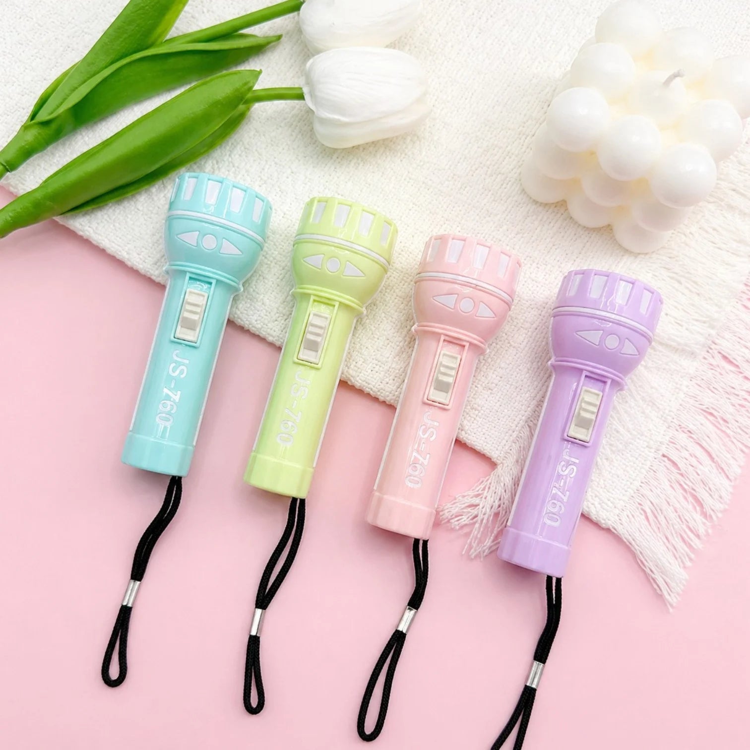Lanternă LED 48/set, cu Șnur de Prindere, 10cm, Portabilă, Diferite Culori Engros