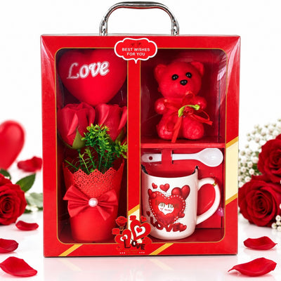 Cana Arcopal 7x7.5cm cu Lingura, Ghiveci cu 2 Trandafiri din Sapun 22cm si Ursulet din Plus 10cm, Cutie Cadou 24x21cm, Engros