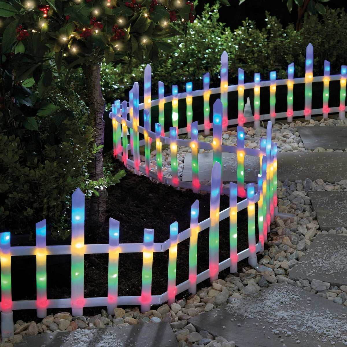 Gard Decorativ de Crăciun 3mx29cm cu Lumină LED Multicoloră, Conectare prin Mufă, Ornament Exterior pentru Alei și Grădini Engros