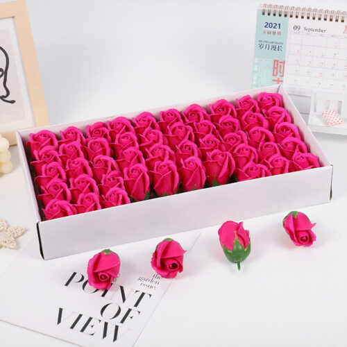 Trandafiri Parfumati 50/set din Sapun, Floarea 7x5cm, Cutia 45x23cm, Fuchsia Engros