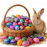 Ouă Decorative de Paște din Lemn 9x7cm, Modele Colorate Lucioase Pictate Engros