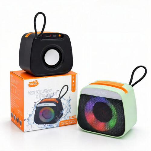 Boxă Portabilă Bluetooth cu LED RGB Multicolor si Suport Telefon 10.5x11cm, cu Agățătoare Diferite Culori Engros